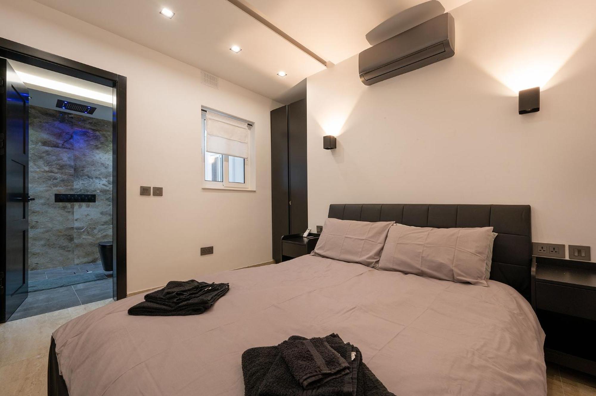 Modern 2 Bedroomed Apartment In Gzira Zewnętrze zdjęcie