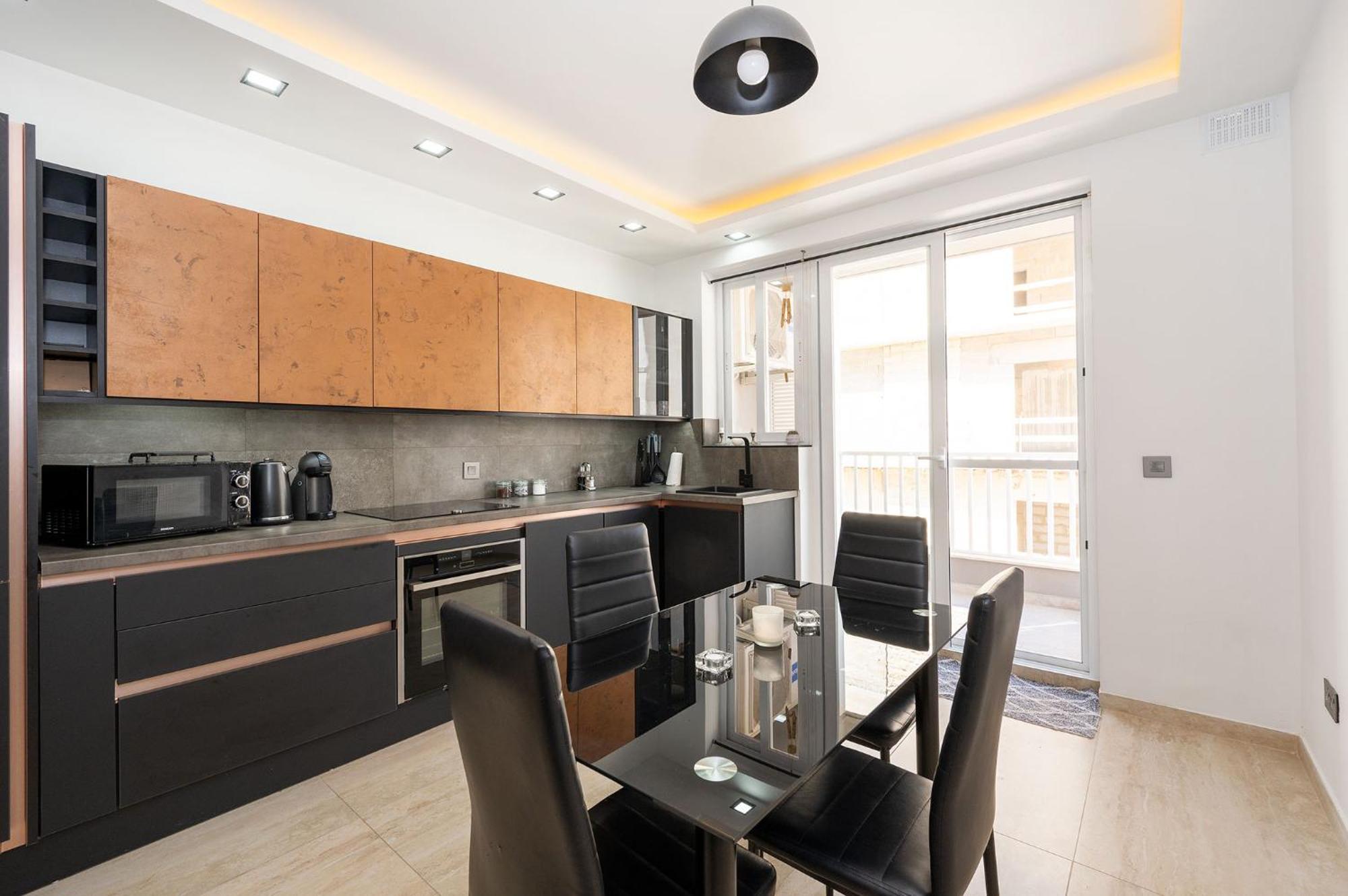 Modern 2 Bedroomed Apartment In Gzira Zewnętrze zdjęcie
